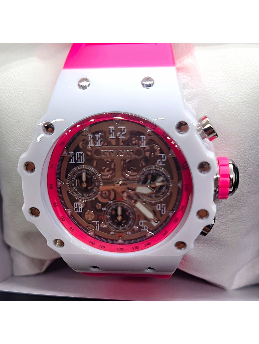 587 Invicta VAULTHAN MIAMI EDITION